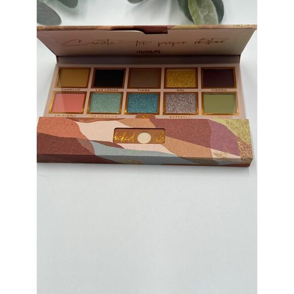 Destino Eyeshadow Palette New in Box - Picture 8 of 10